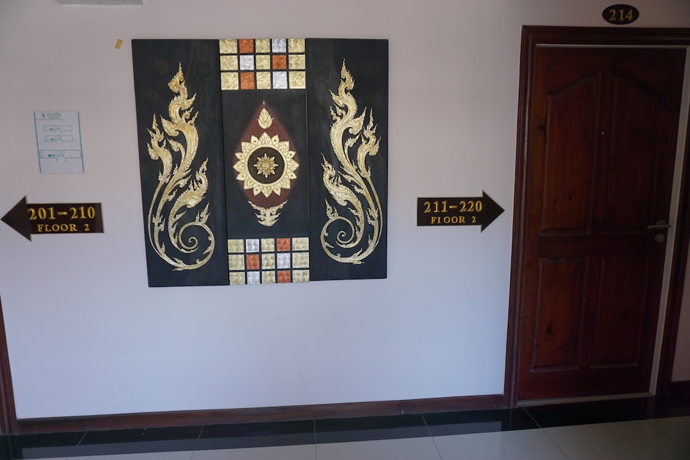 Kirimathani Hotel 4/38