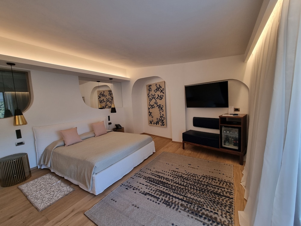 Hotel Delle Rose a Luxury Boutique Hotel 7/50
