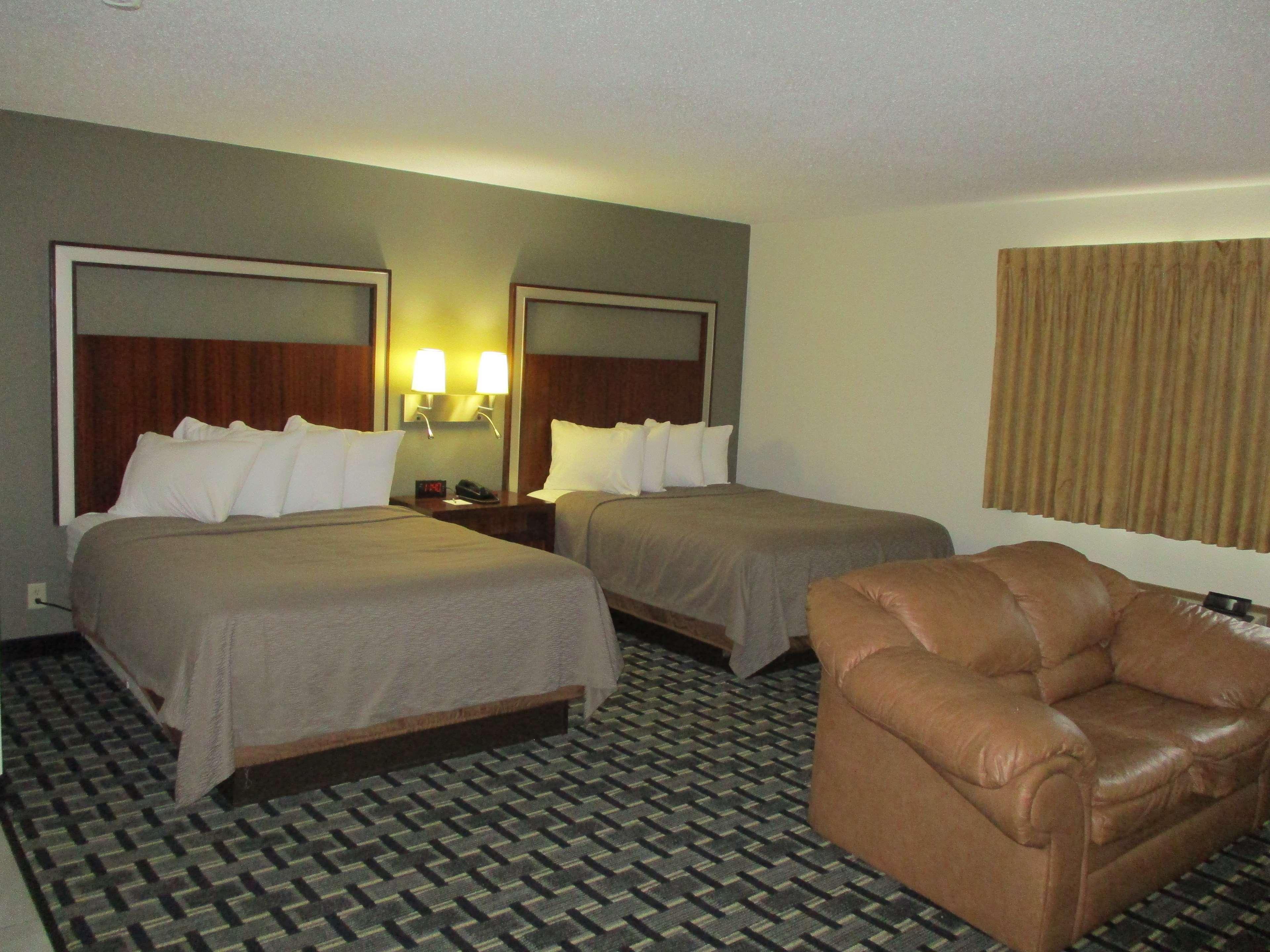 Suite, 2 Queen Beds
