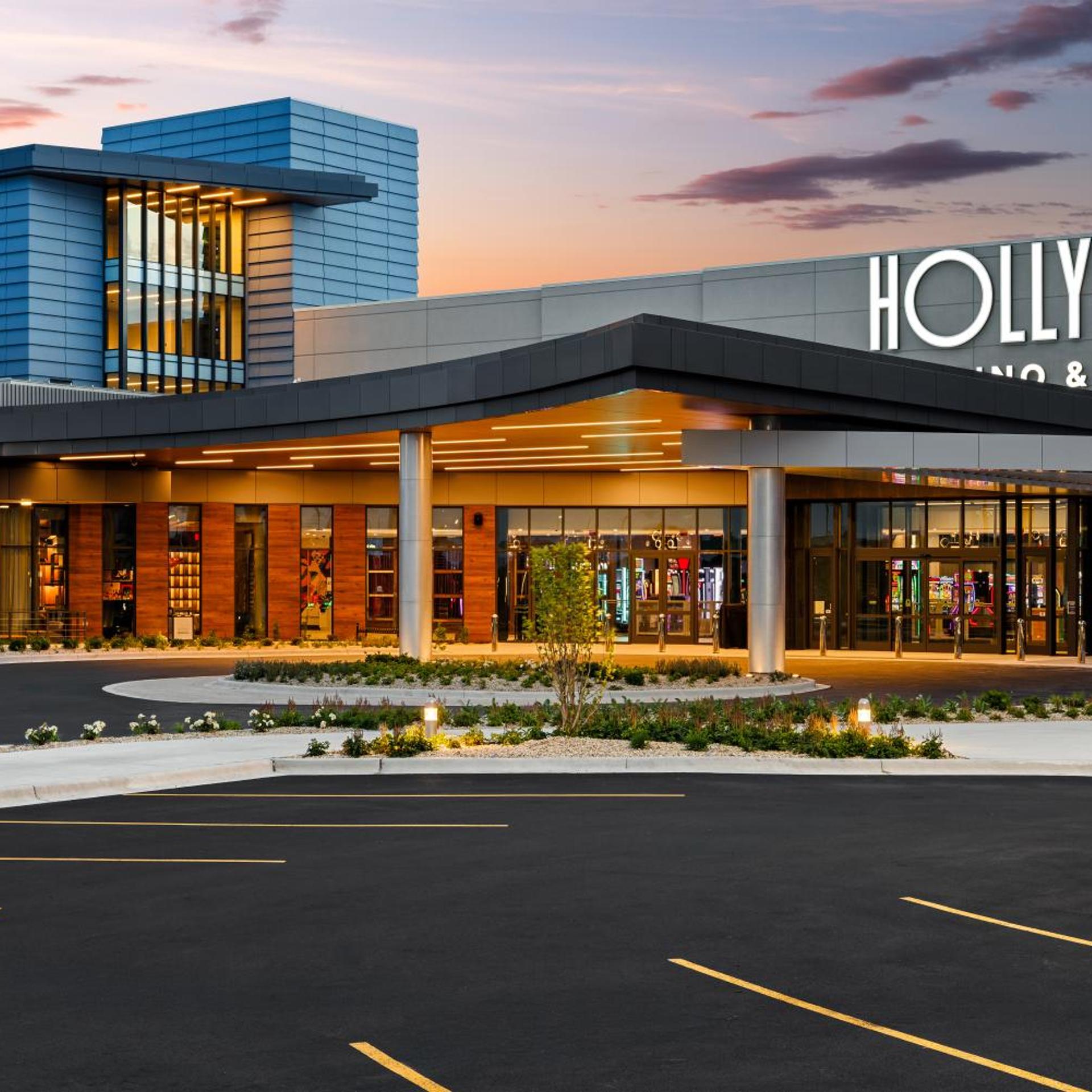 Hollywood Casino Aurora 1/32