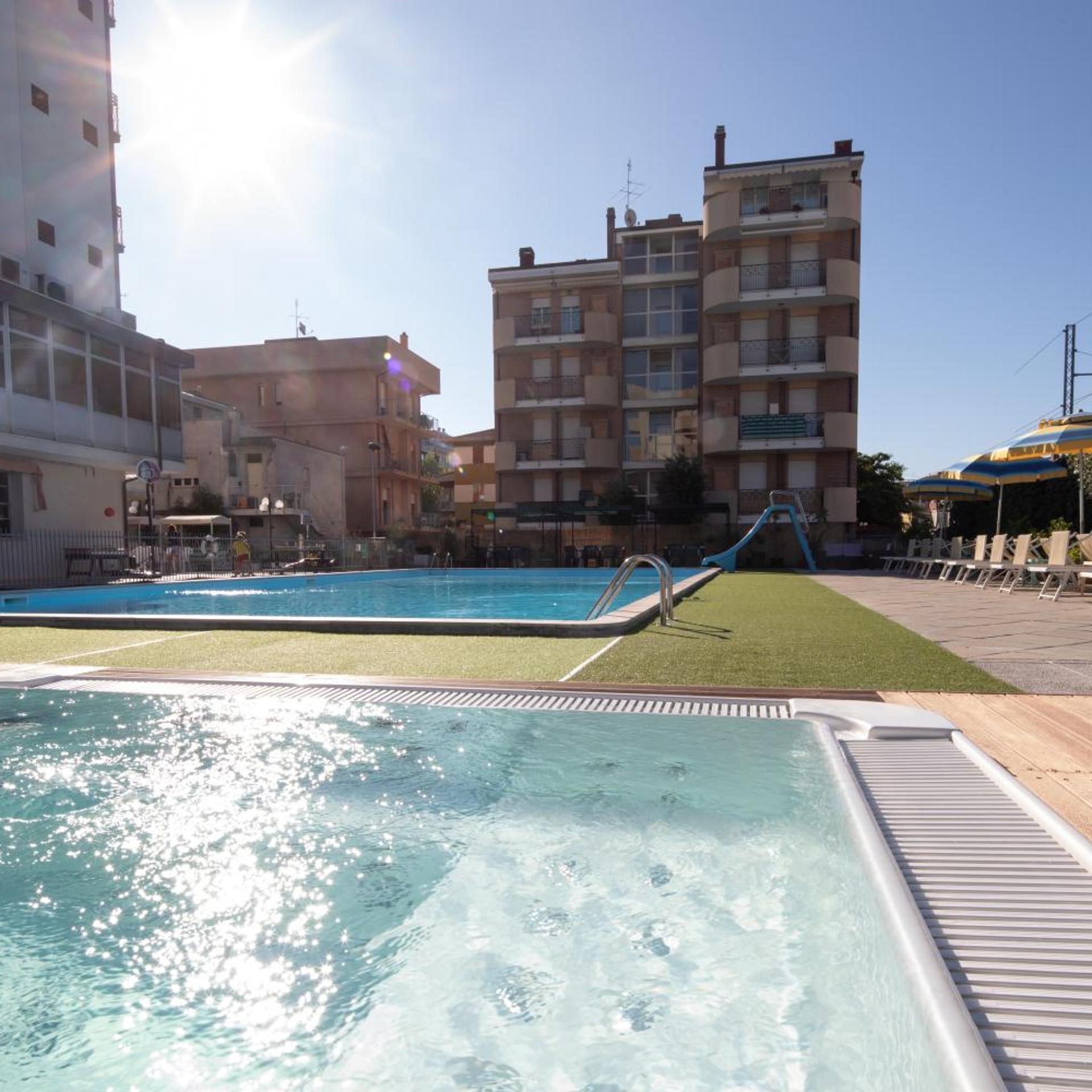 Hotel Lem 32/37