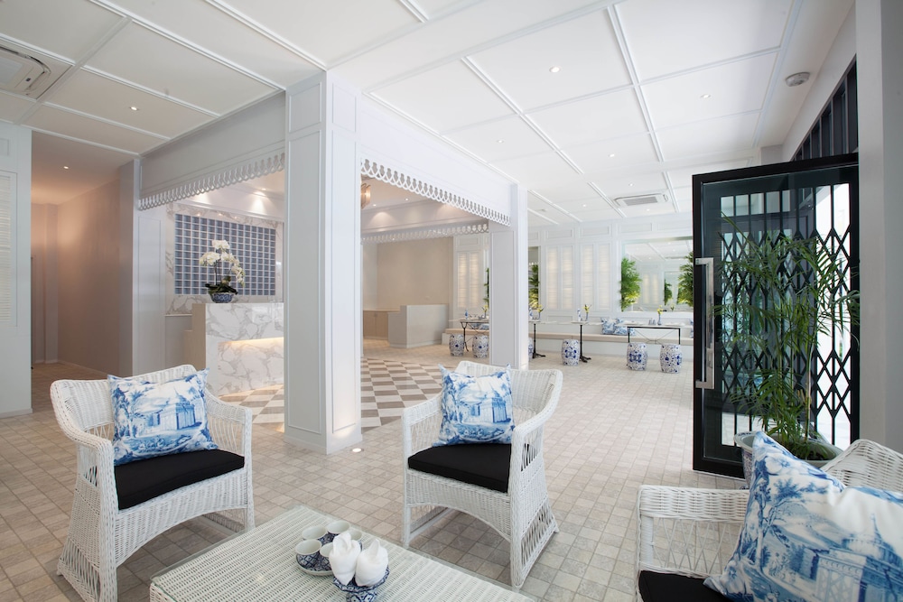 K MAISON BOUTIQUE HOTEL 38/48