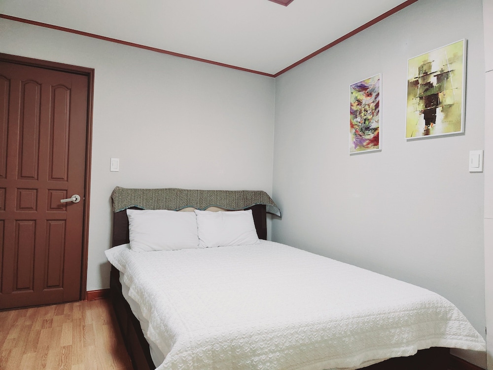 Gallery Hotel Be 21/50
