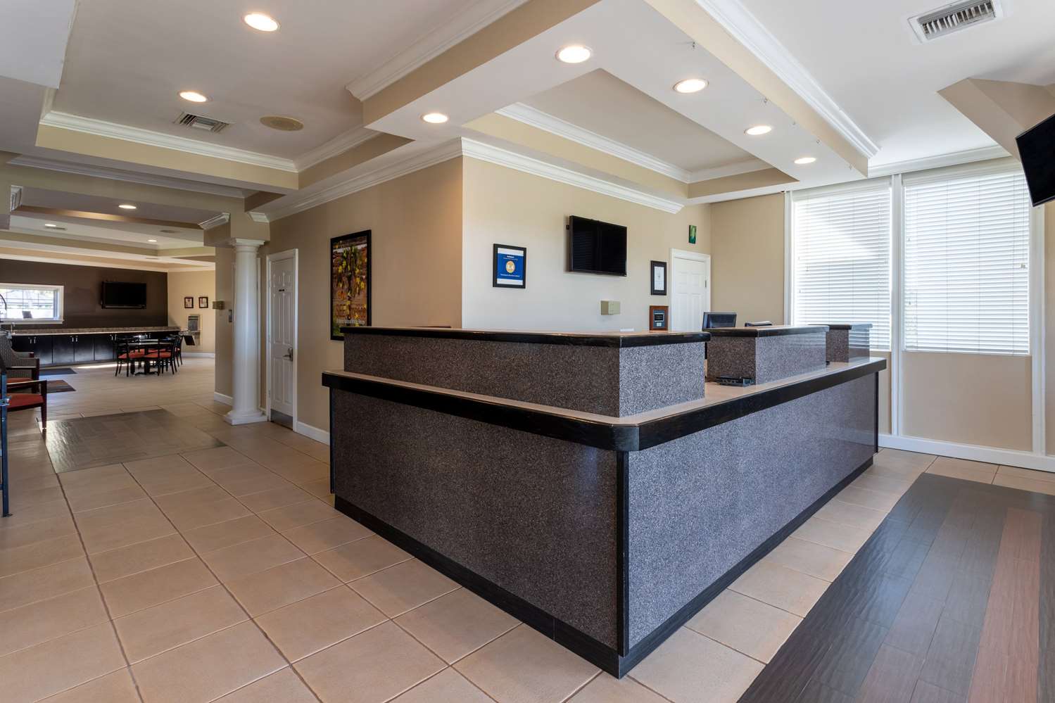 Travelodge By Wyndham Lakeland 11/55