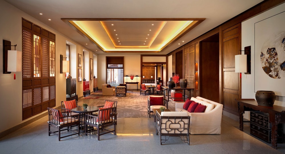 Jinmao Purelax Lijiang, The Unbound Collection By Hyatt 49/70