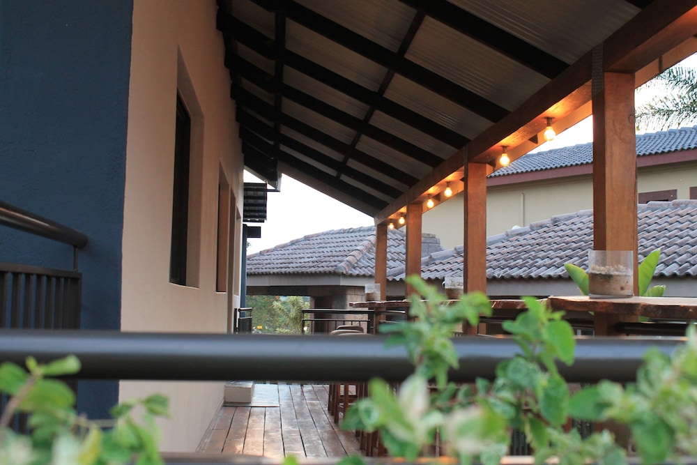 Nelspruit Lodge 4/50