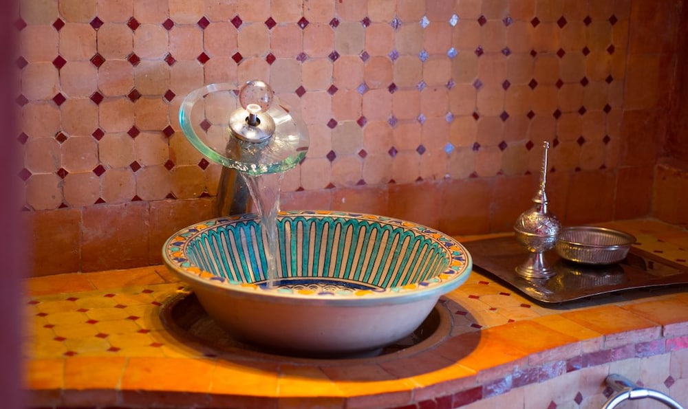 Riad Safir 21/49