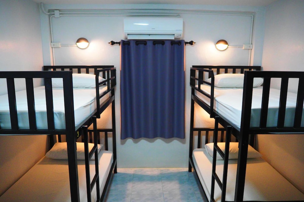 Wayla Hostel - Adults Only 20/22