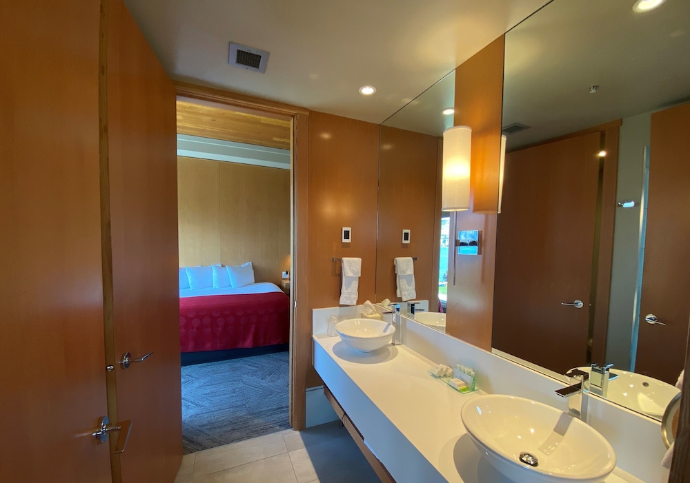 Penticton Lakeside Resort 21/58