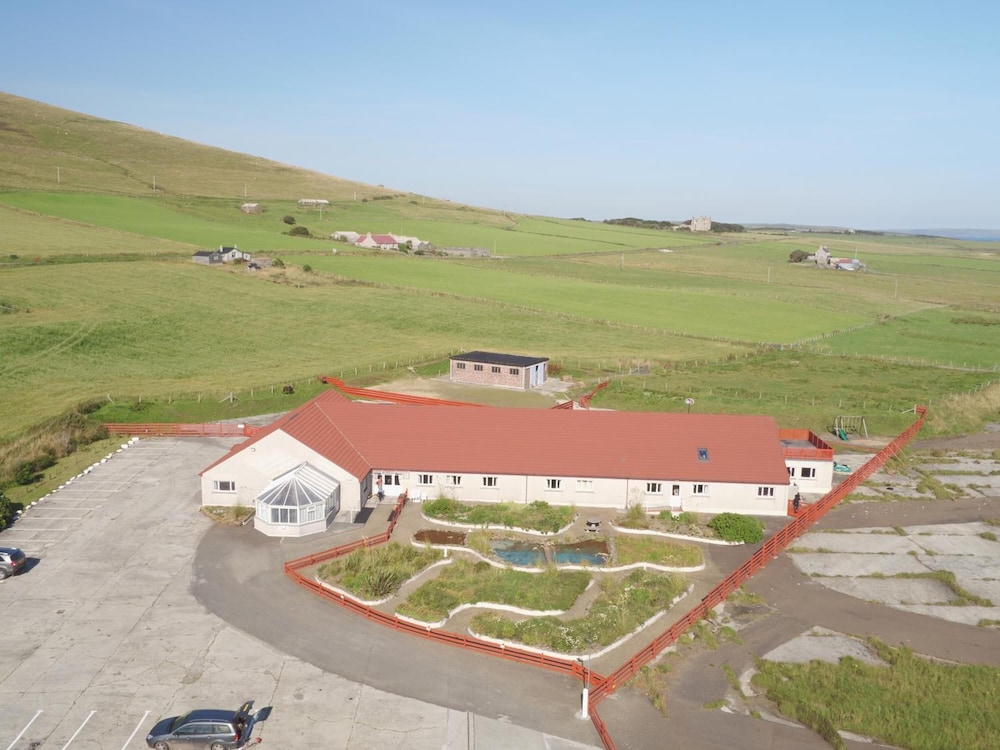 Houton Bay Lodge 45/49