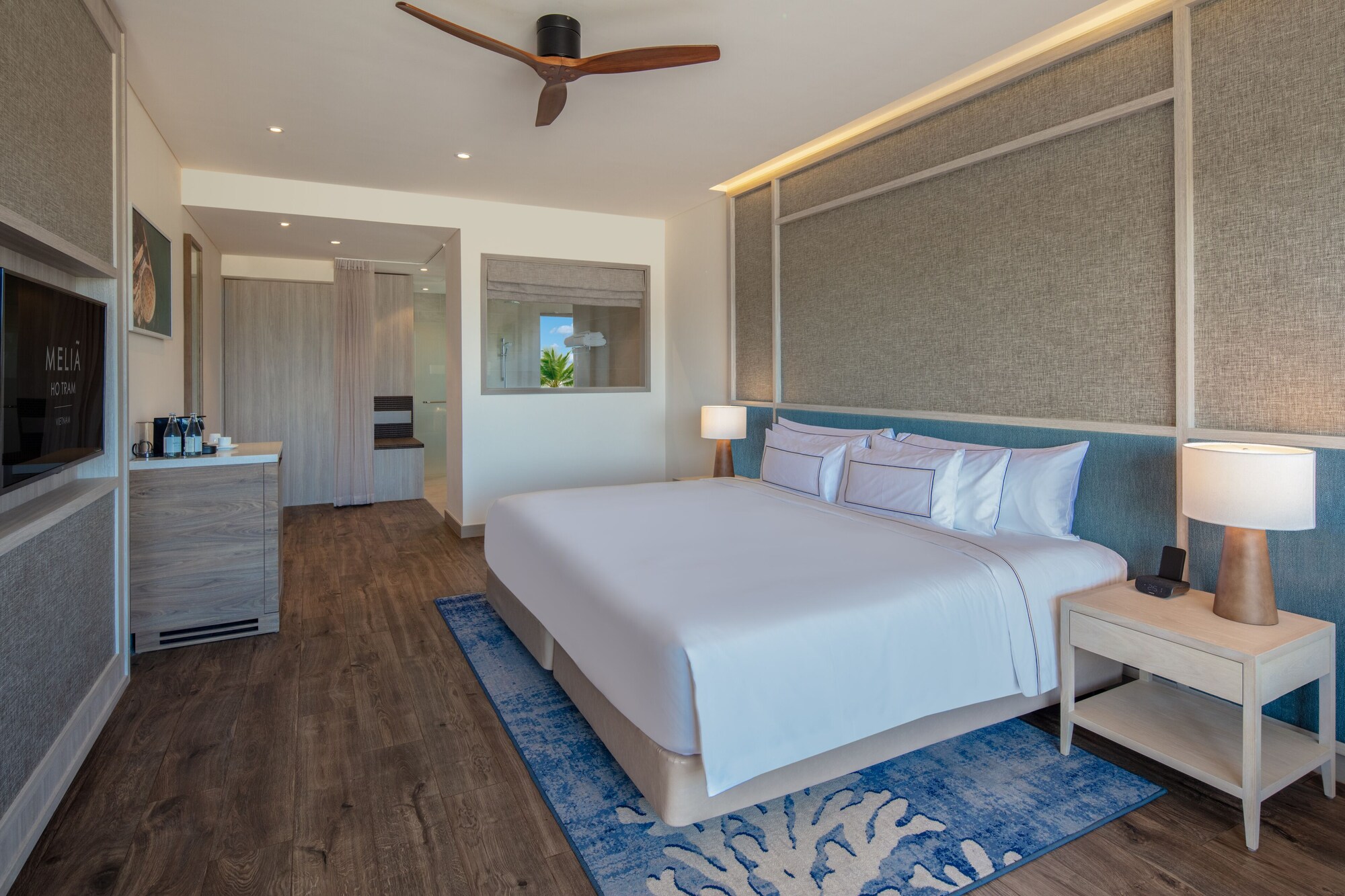 3 Bedrooms, Pool, the Level, Villa, Twin Beds, 2 King Beds, Ocean Front