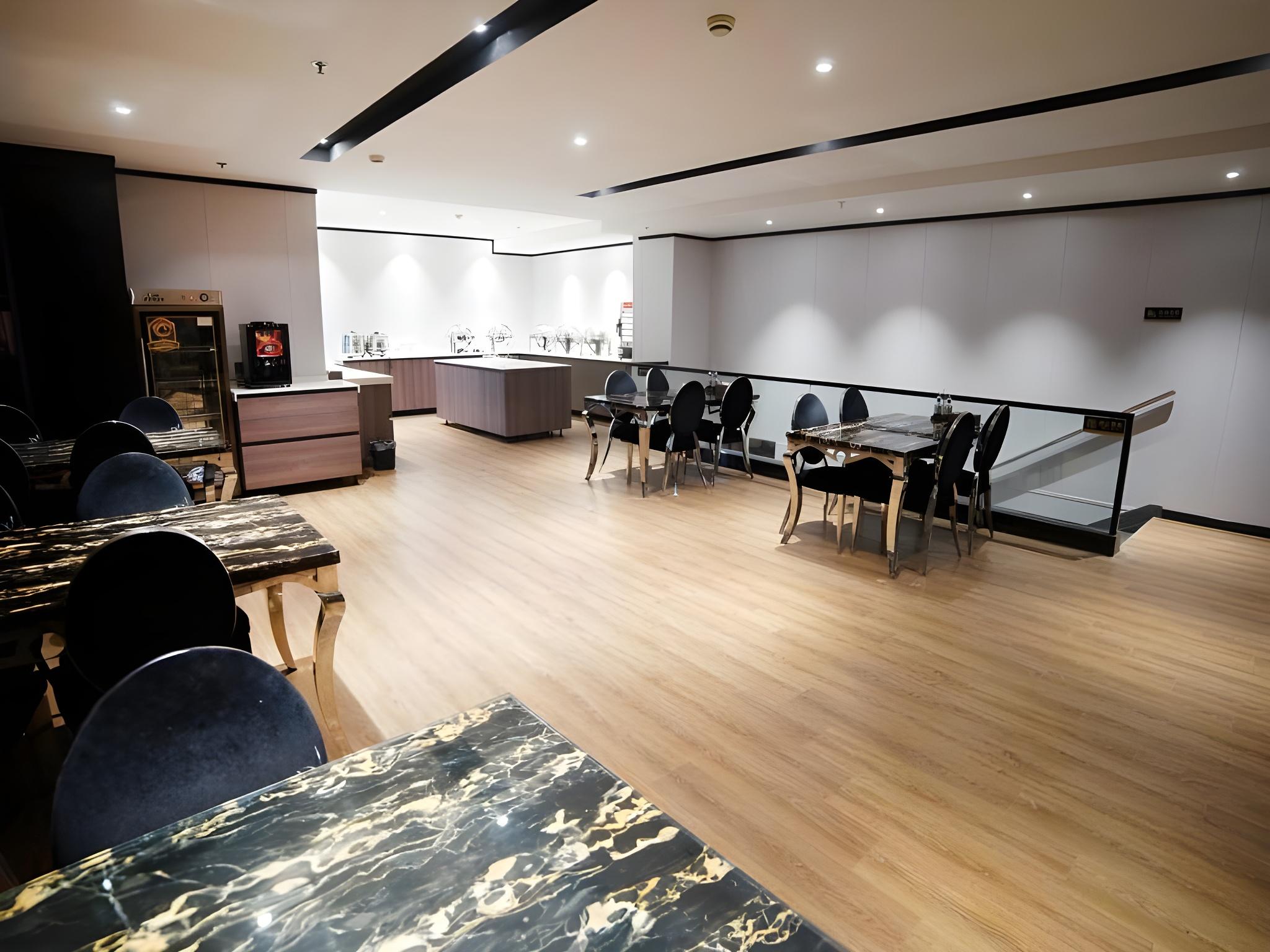 GYA City Wengang Road Railway Station Hotel 23/25