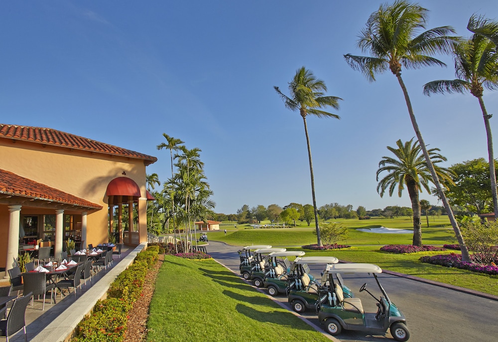 Biltmore Hotel 66/74