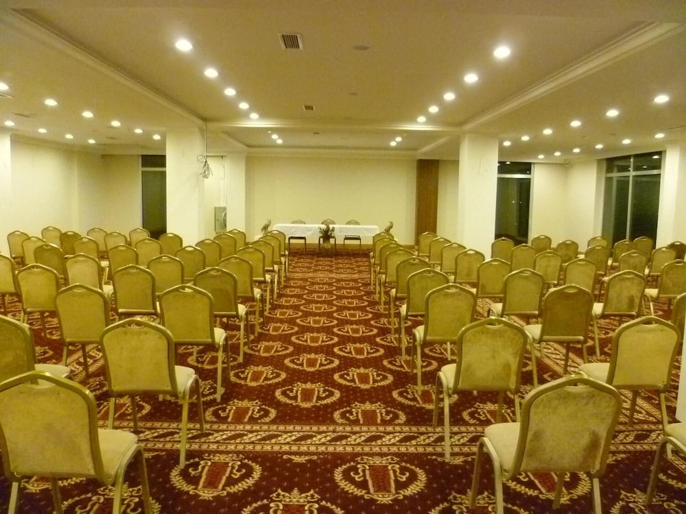 Shilla Hotel 16/19