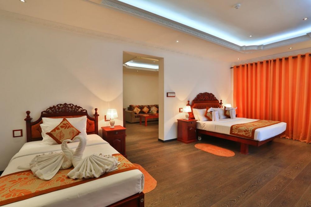 Centauria Lake Resort 11/50