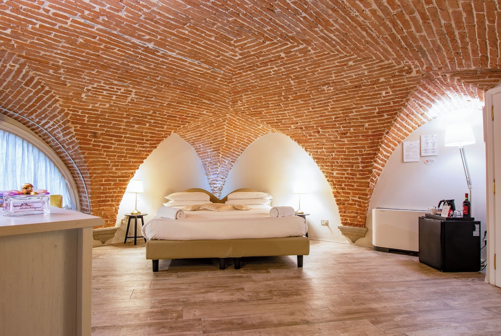 N4u Guest House 21/50