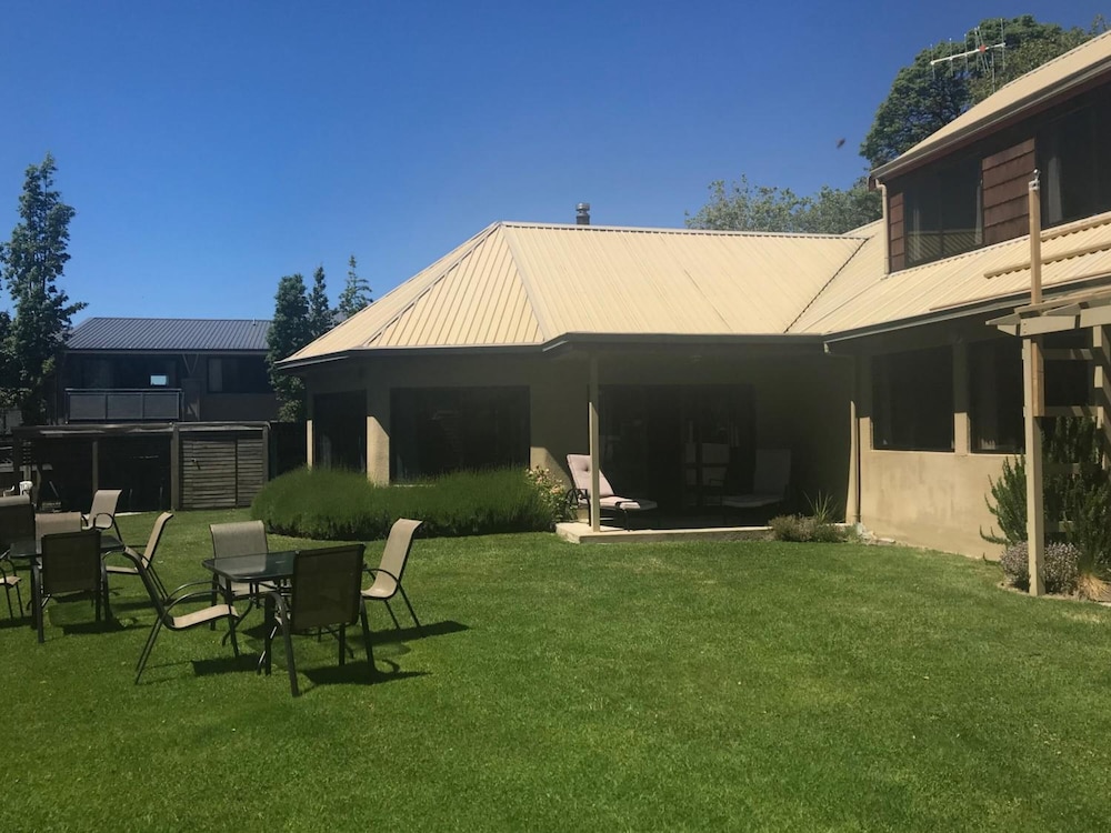 Altamont Lodge 35/41