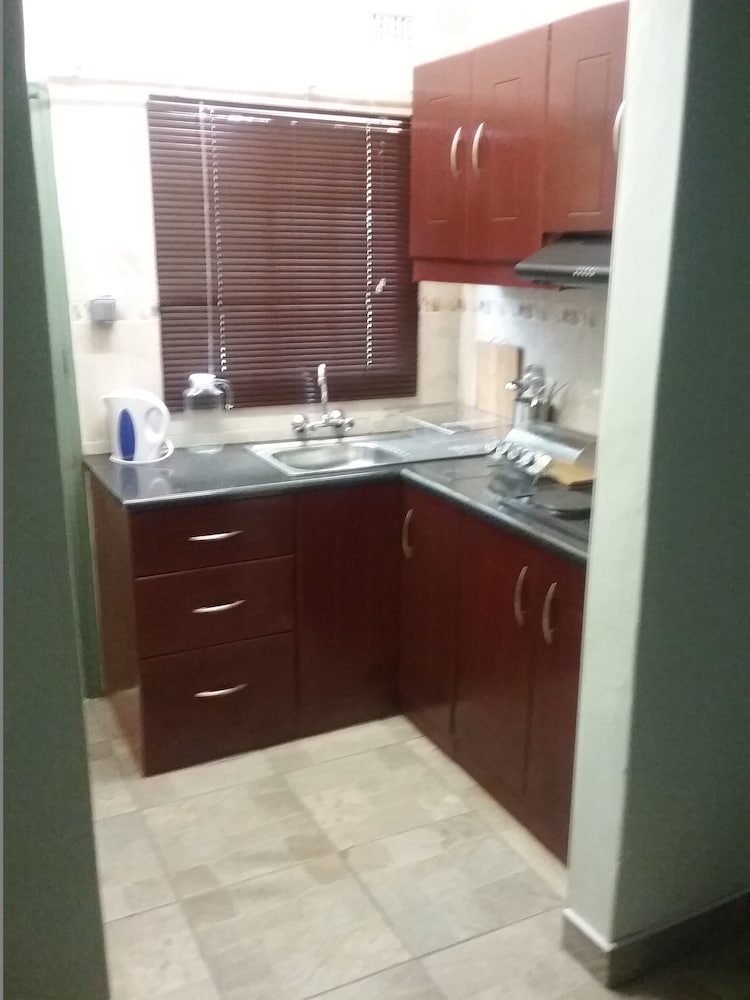 Masikiro Self-Catering Units 17/45