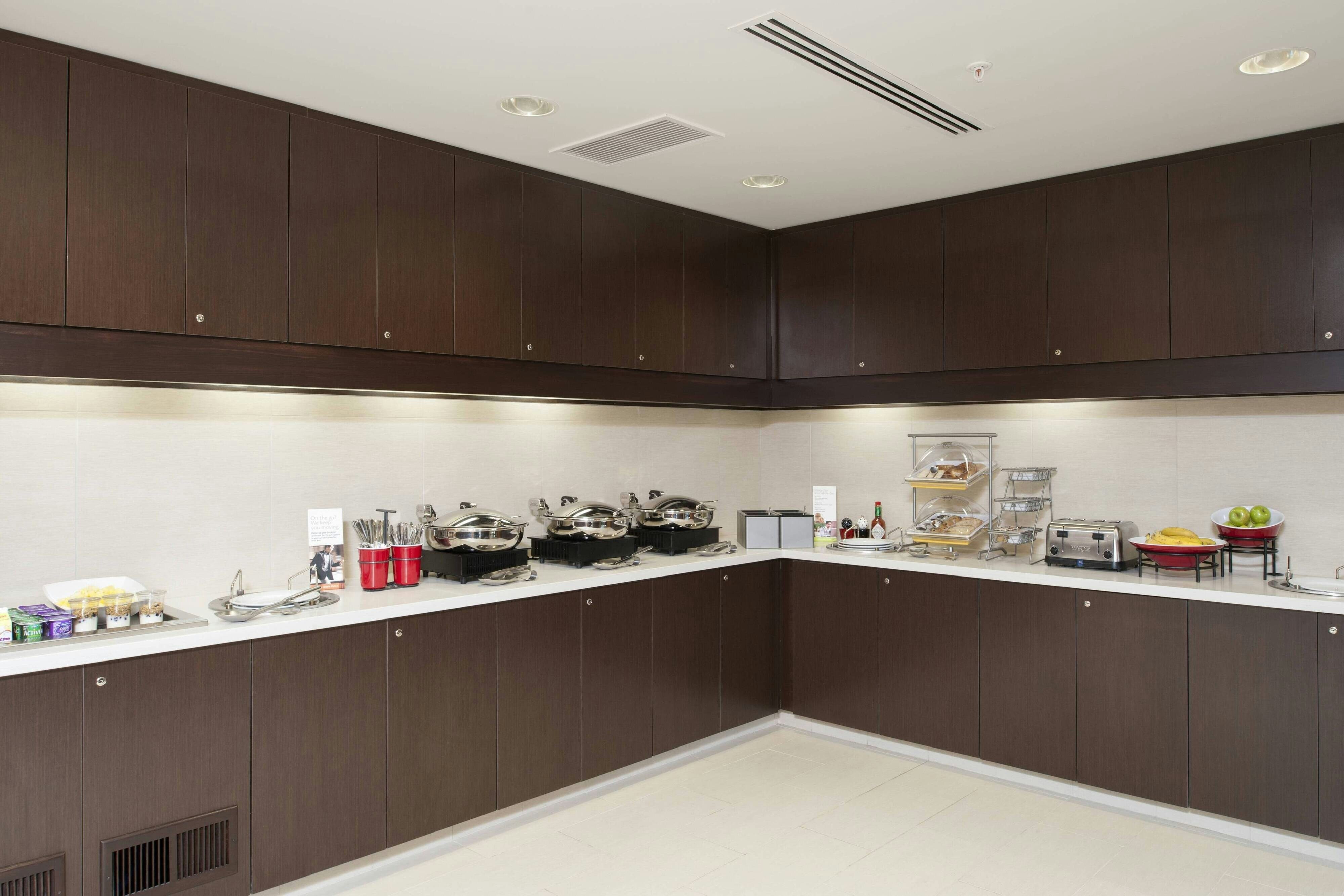 Residence Inn By Marriott Grand Rapids Airport 3/37