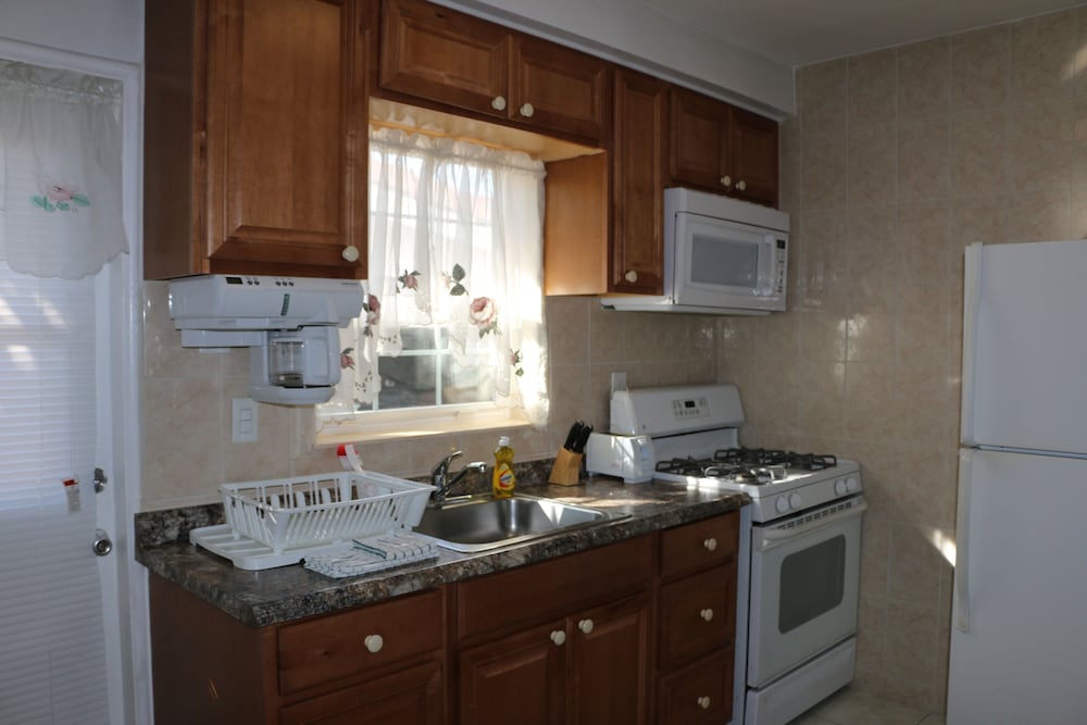 Breakaway Inn 46/68