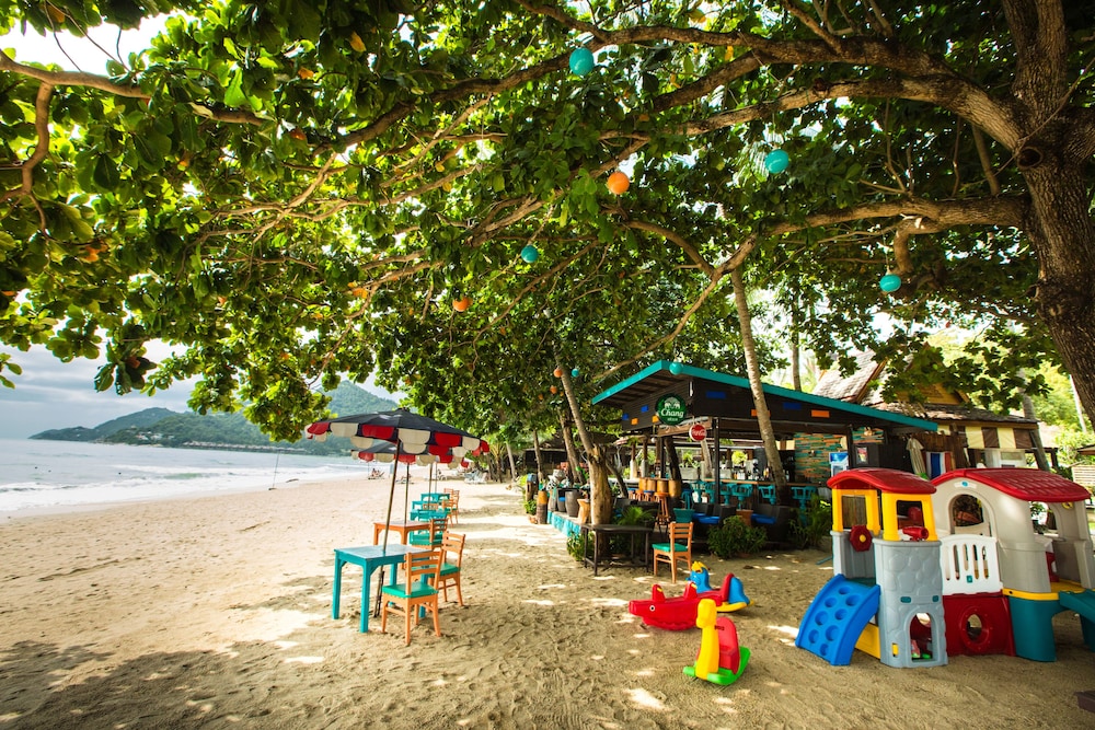 Fair House Beach Resort & Hotel 65/77