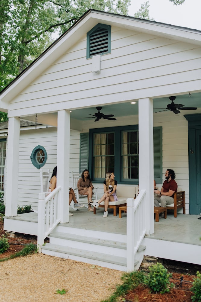 The Myrtles 3/50