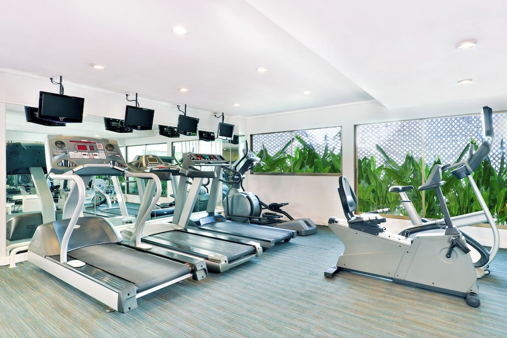 Centre Point Plus Hotel Pratunam 44/74