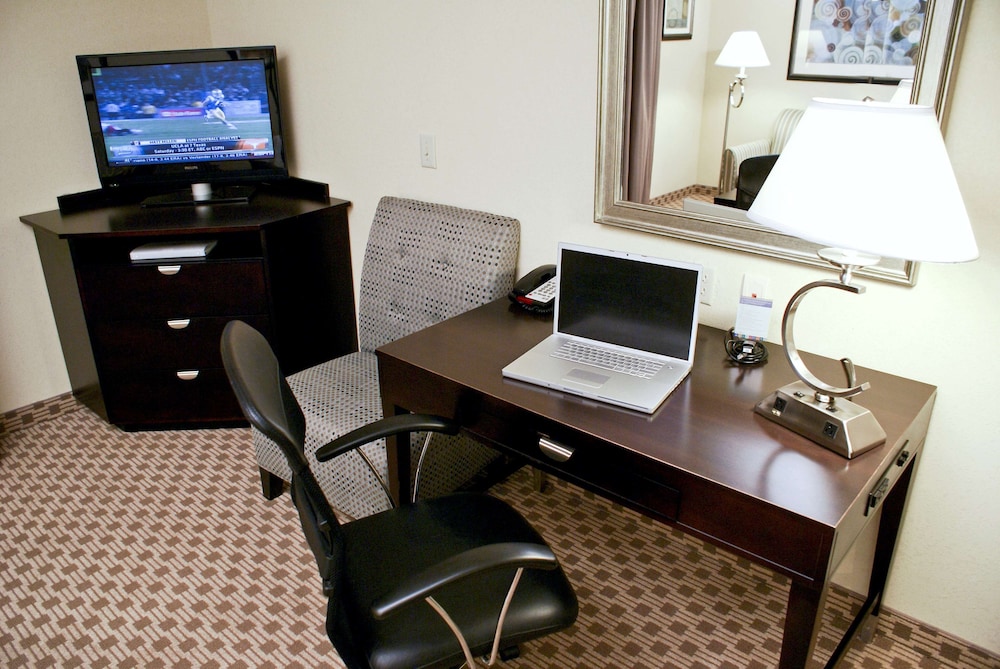 Hampton Inn Orange 49/50