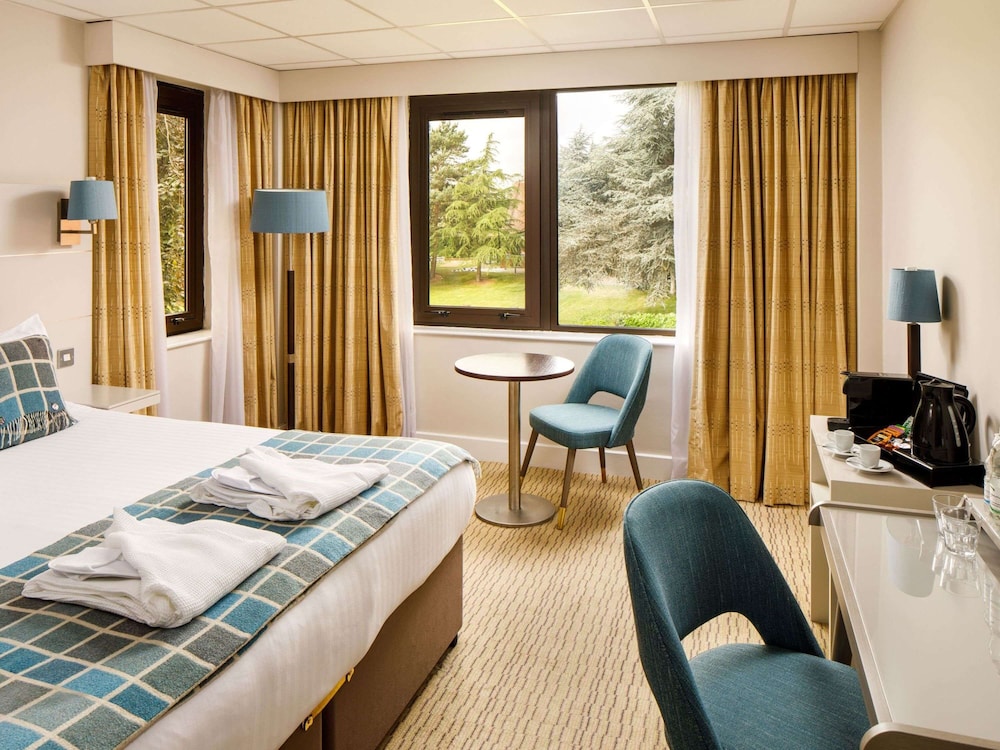 Mercure Hull Grange Park Hotel 28/75