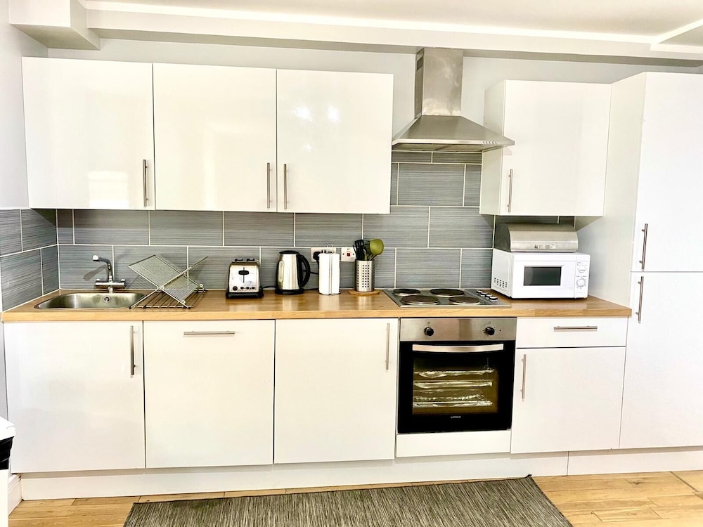 Westciti Croydon Serviced Apartments 50/50
