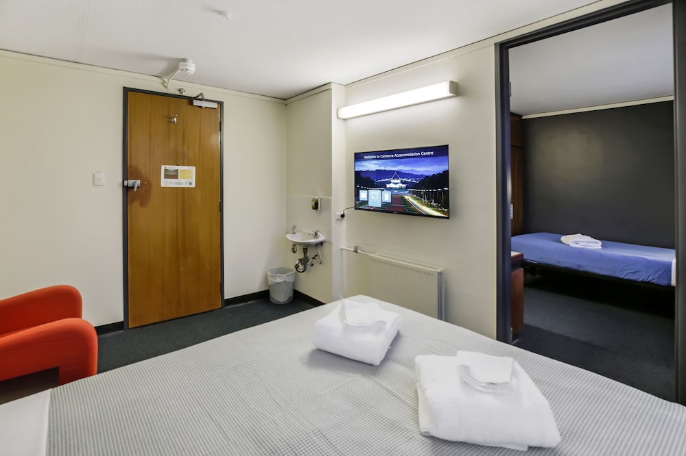 Canberra Accommodation Centre 26/63