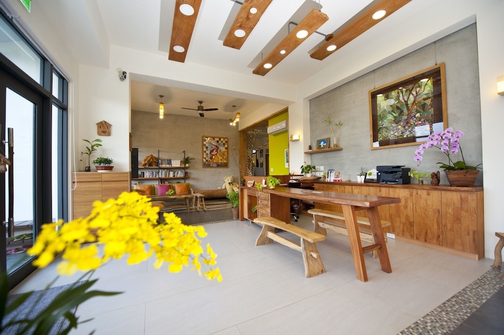 The Tree Bed and Breakfast 43/71
