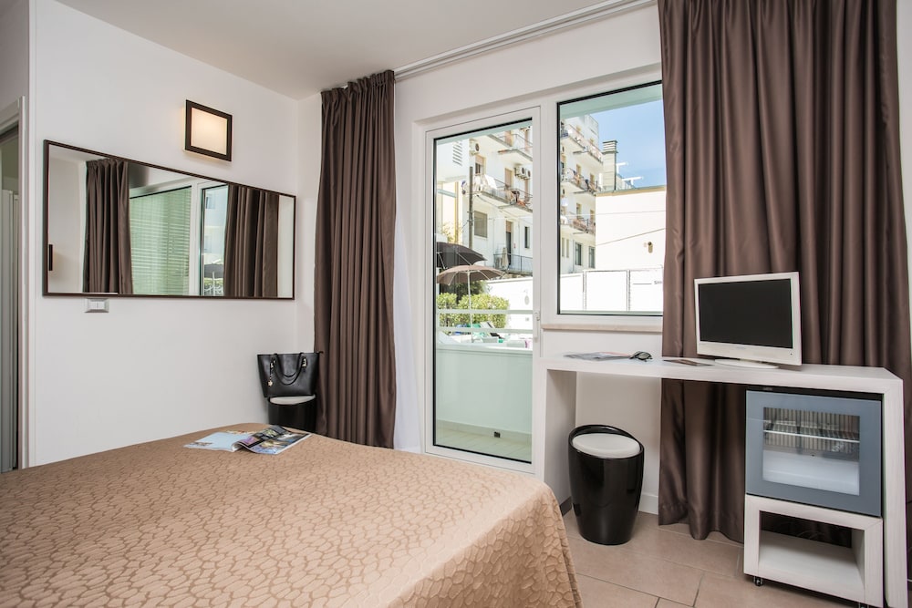 Color Mokambo Shore Design Hotel 13/32