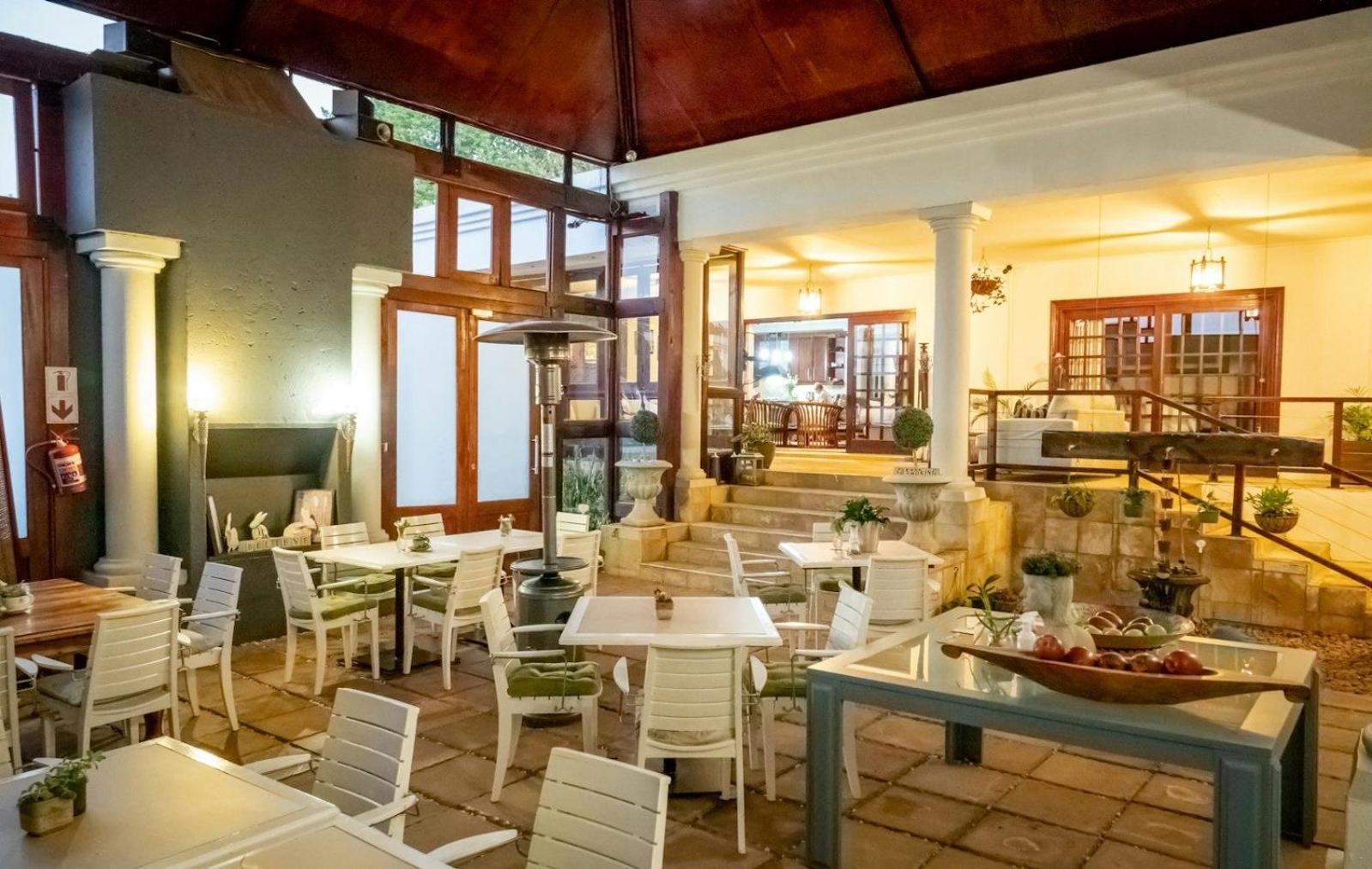 Spacube Luxury Suites and Spa 14/19