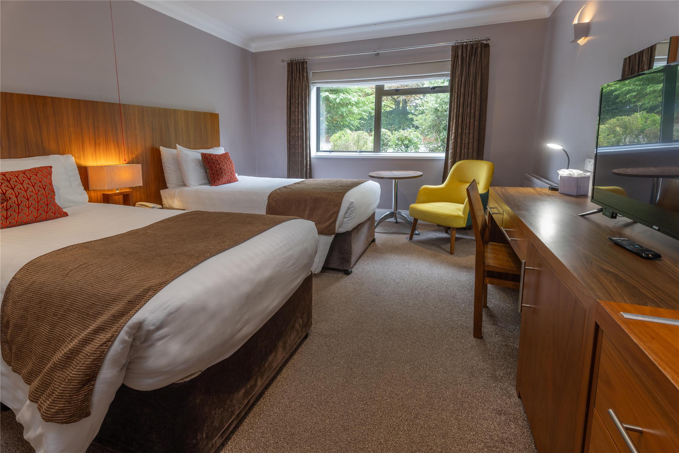 Standard, Twin Beds, Golf Course View