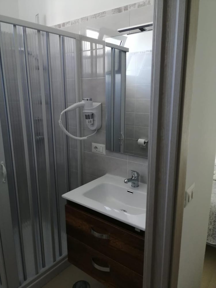 Hotel Tirreno 50/52
