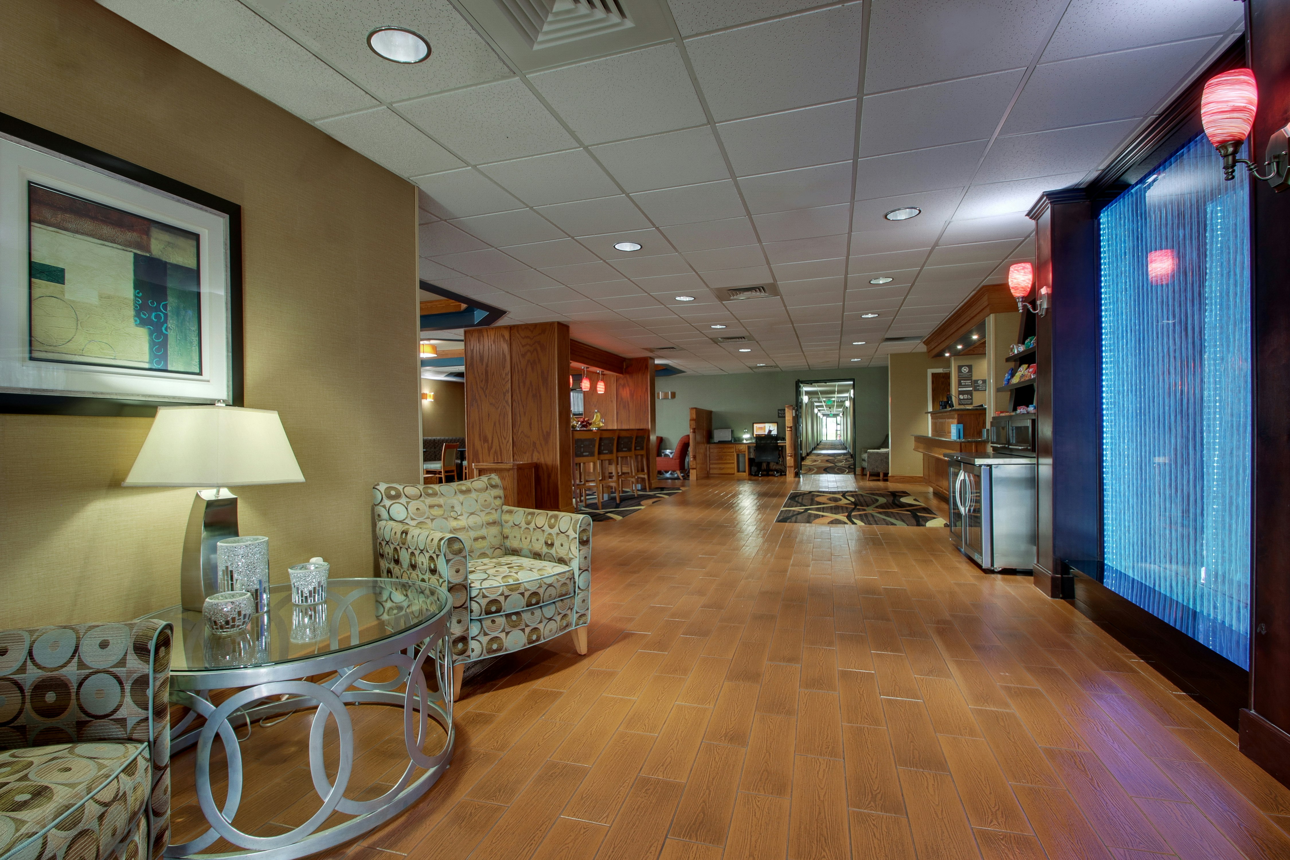 Hampton Inn Lebanon, MO 28/56