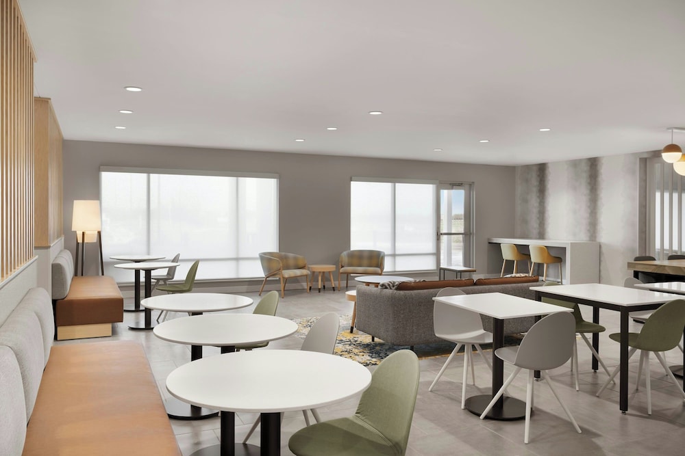 TownePlace Suites by Marriott Crown Point 16/26
