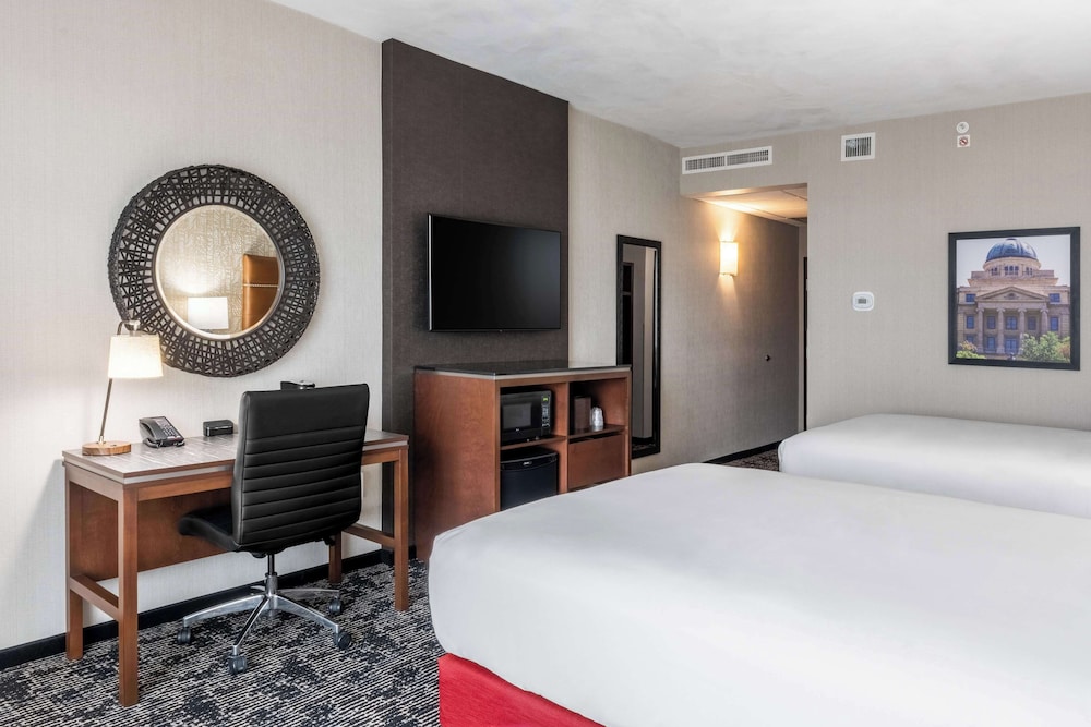 Drury Plaza Hotel College Station 14/50