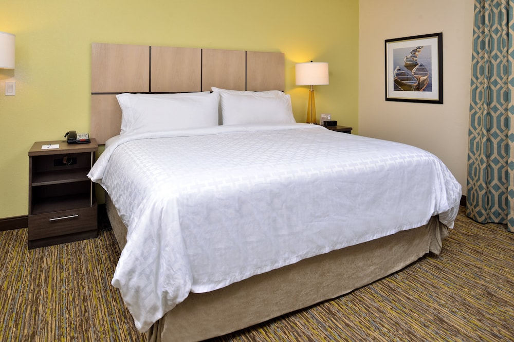 Candlewood Suites Lodi 15/43