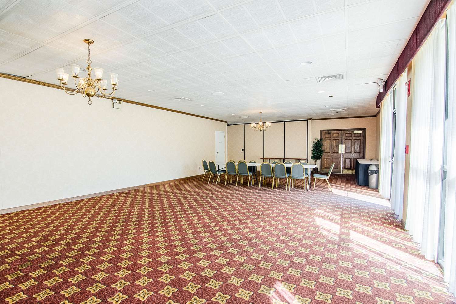 Econo Lodge Inn & Suites Norton - Wise South 42/44