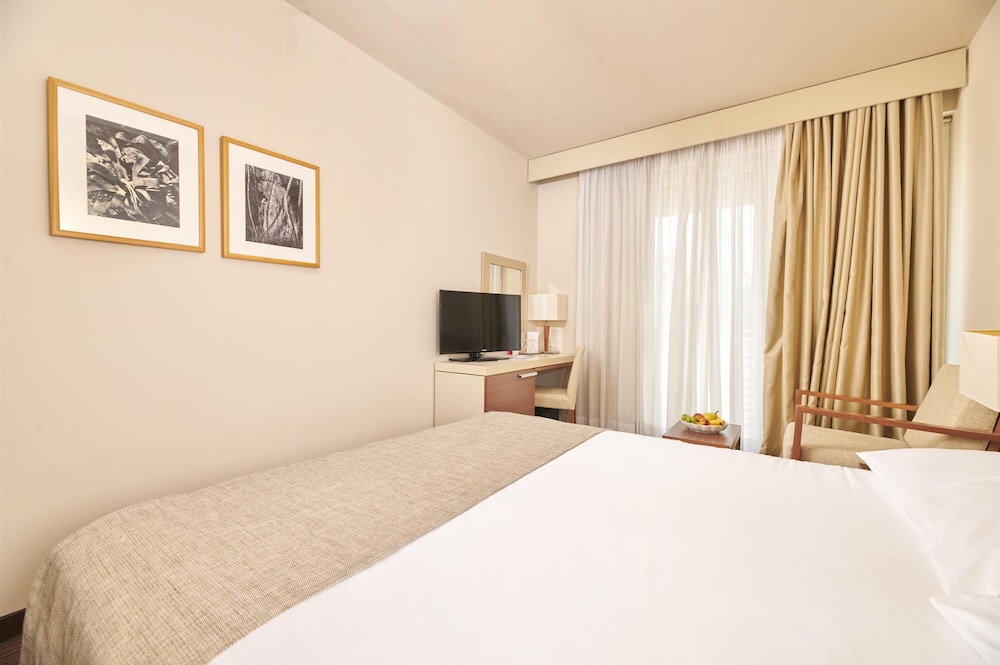 Hotel Albatros Plava Laguna 13/50