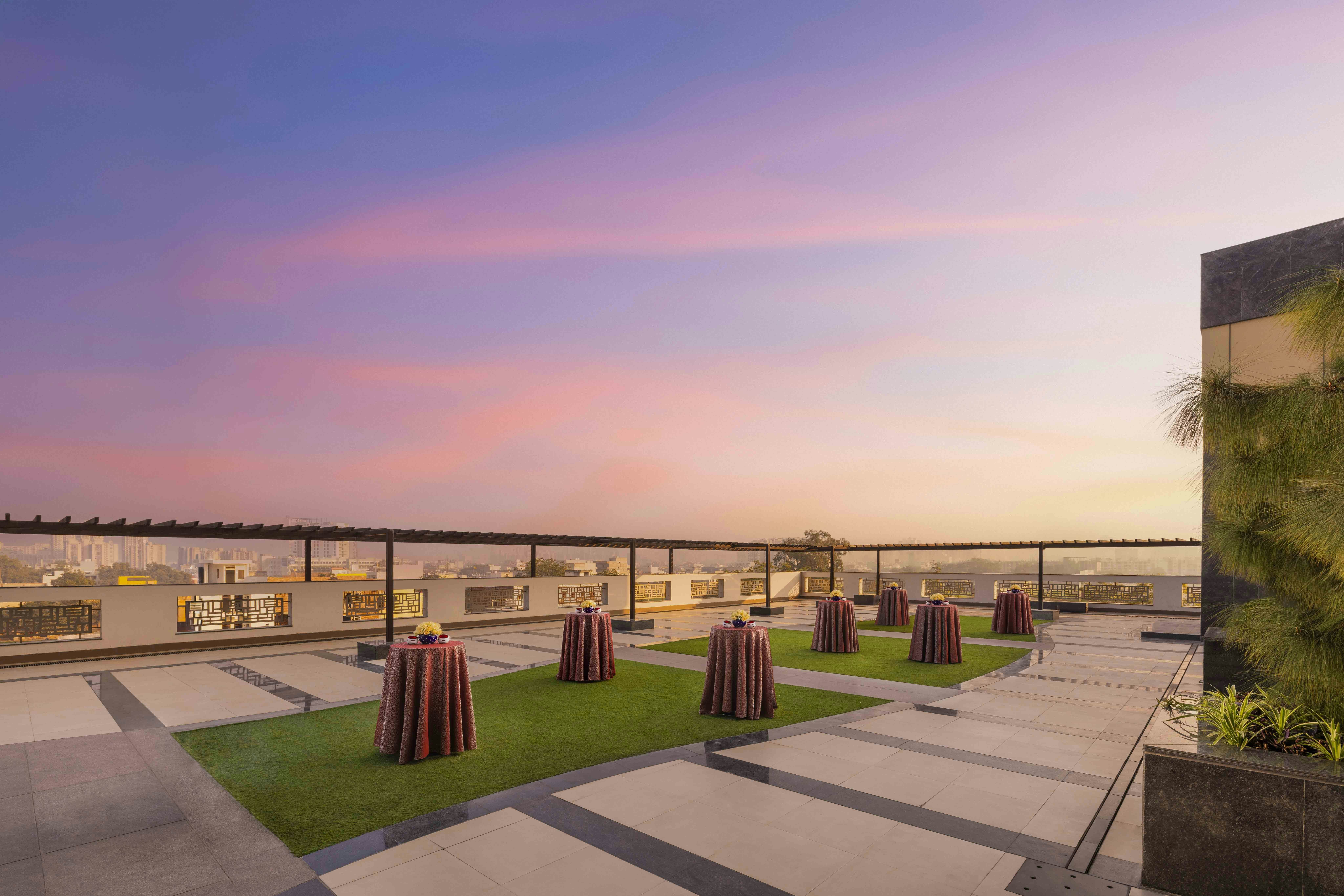 Vivanta Gurugram Sector 95A 33/34