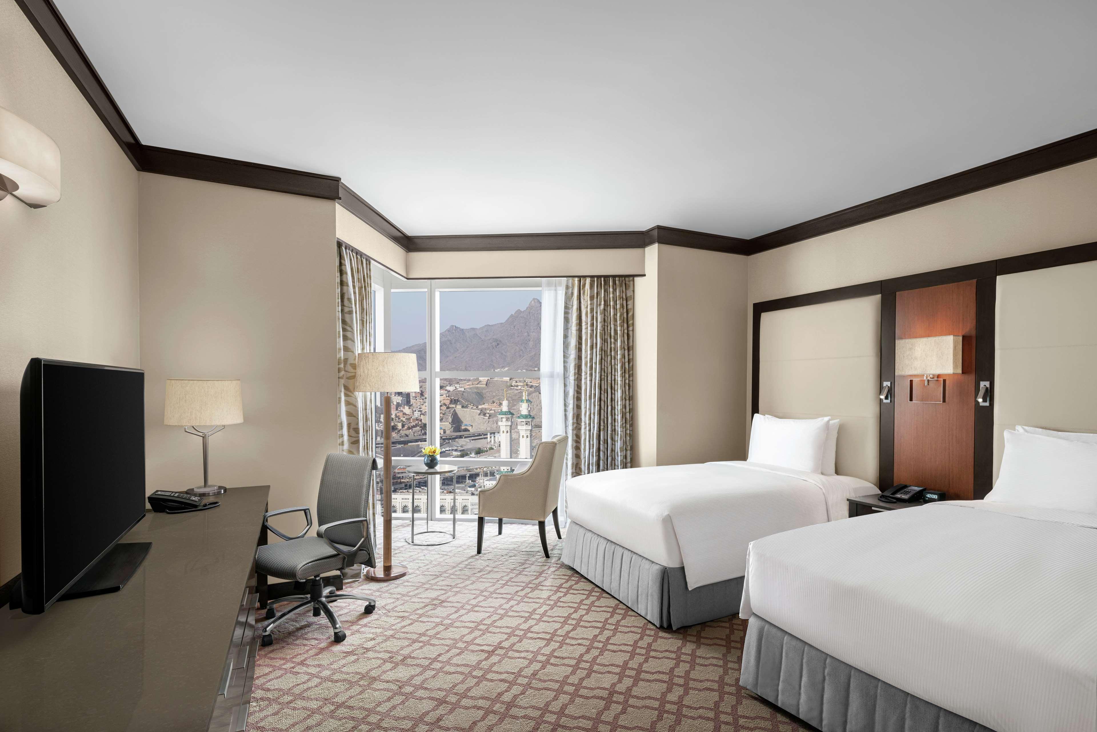 Guest Room, Family, Twin Beds, Partial Haram View