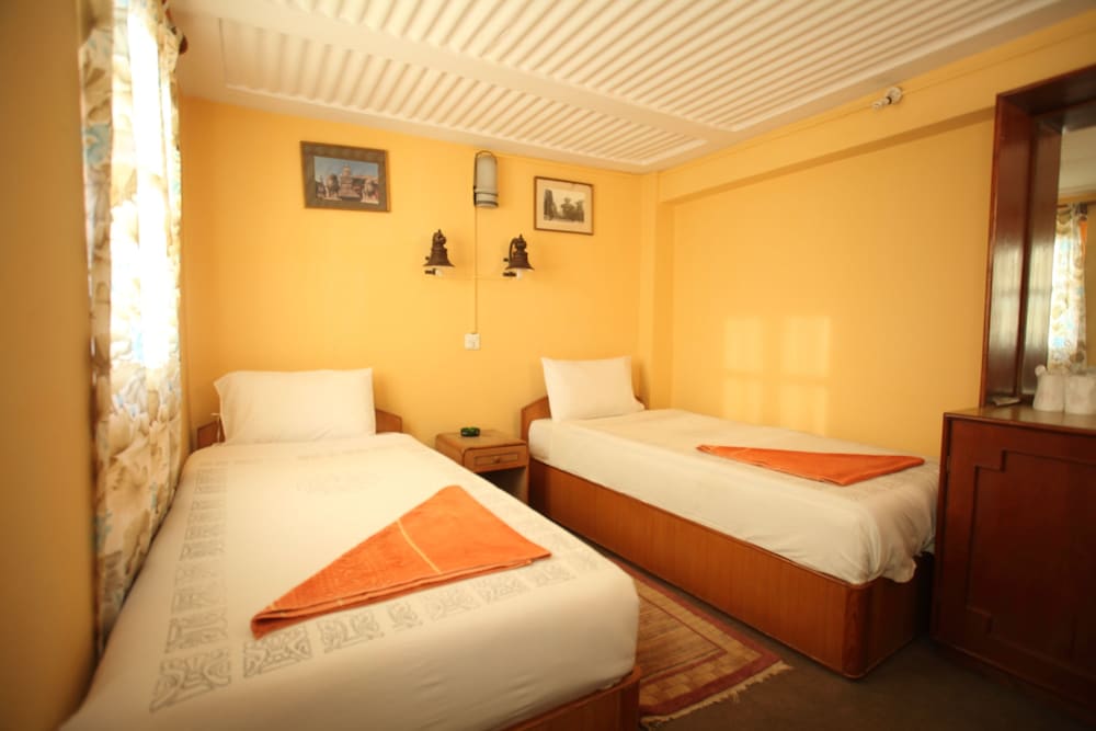 Shiva Guest House 34/50