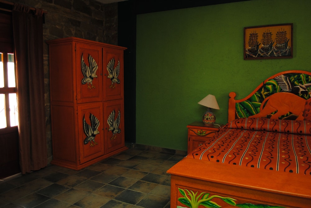 Hotel Posada La Casona de Cortes 60/72