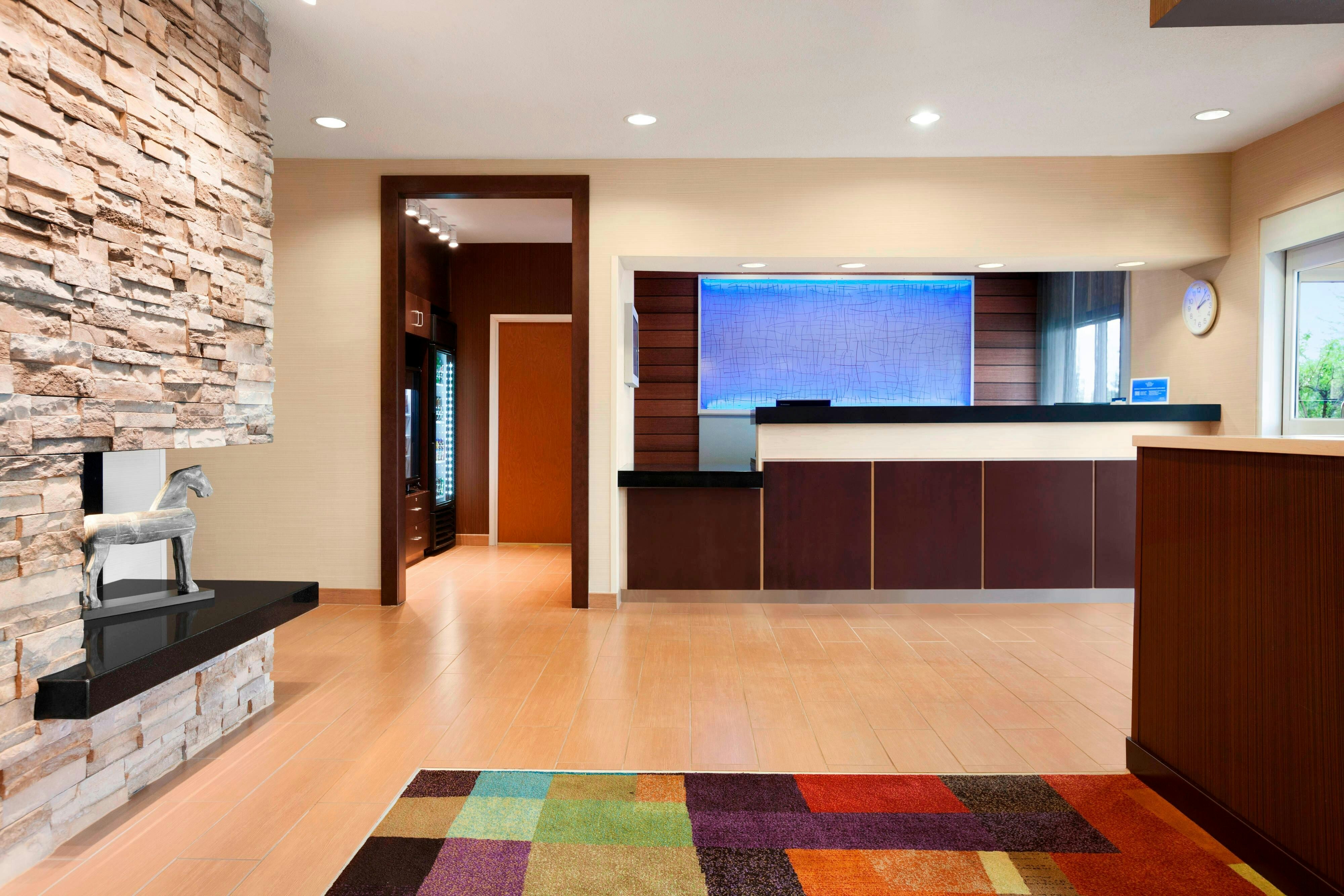 Fairfield Inn Suites Lansing West 5/23