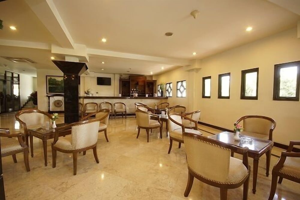 Bahari Inn Tegal 25/36