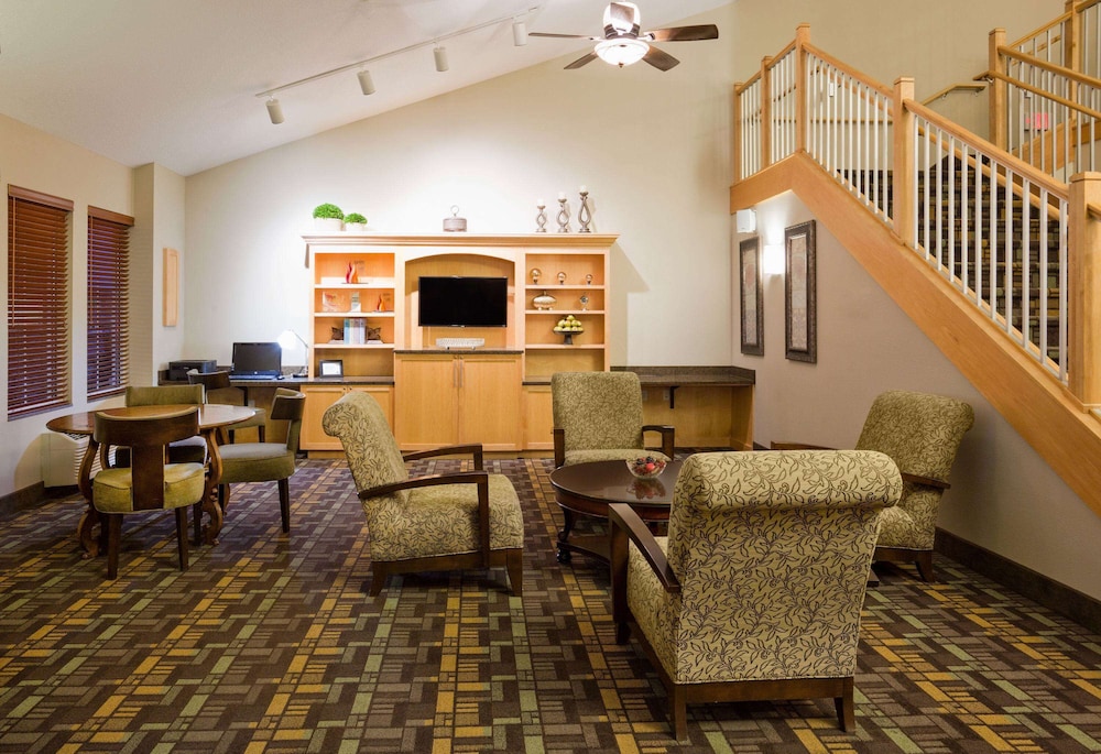 Americinn By Wyndham Osage 36/48