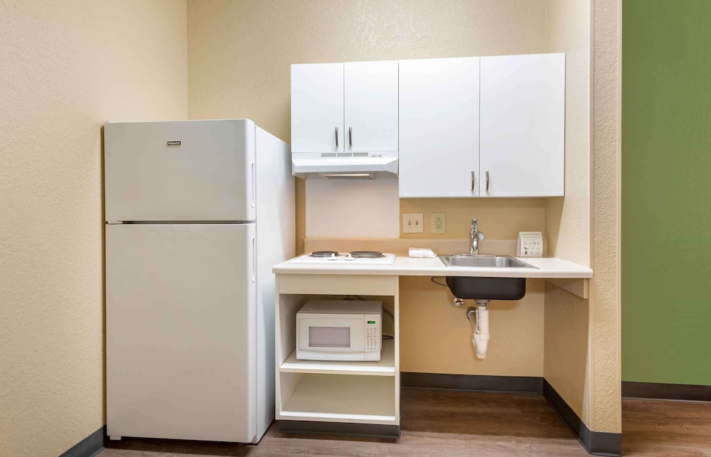 Extended Stay America - Princeton - South Brunswick 51/52